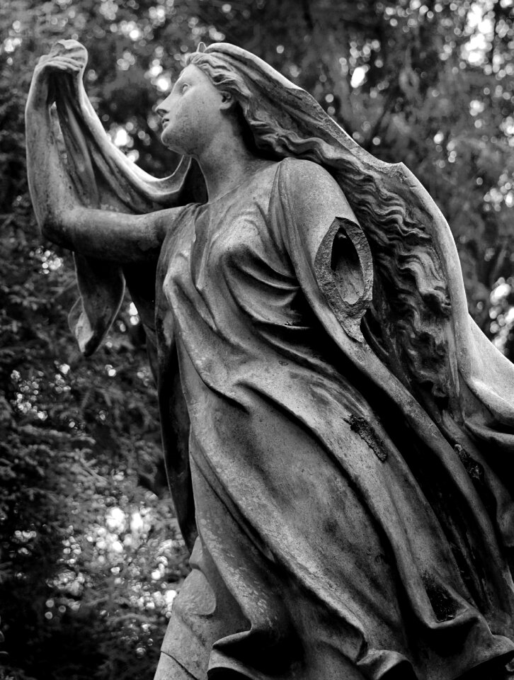 Image grave cemetery barges