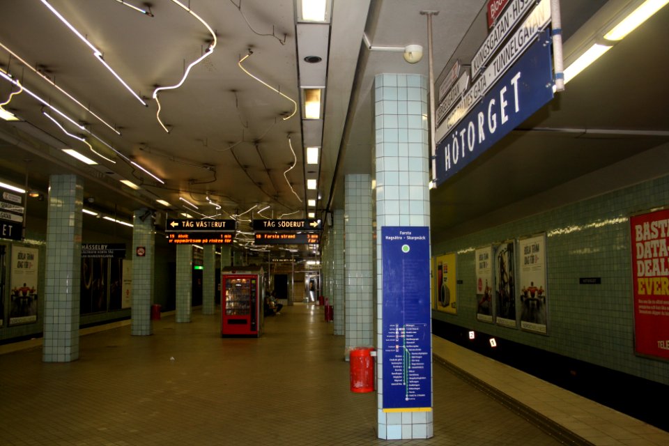 Hötorget från perrongen 2