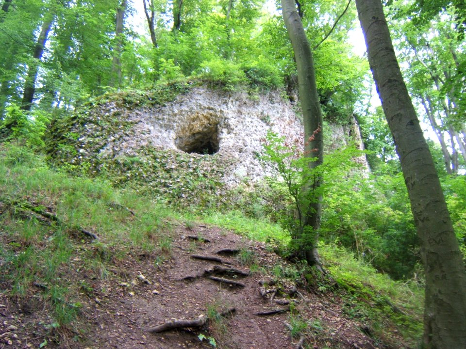 Hölgykő vára 2014-ben