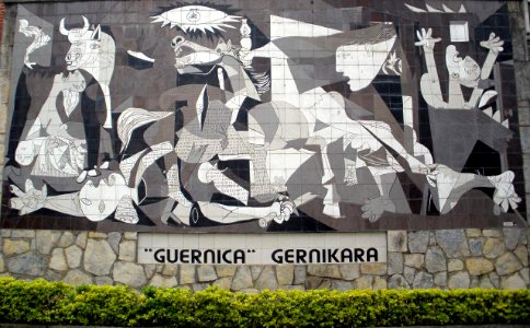 Guernica - Mural cerámico 'Guernica'