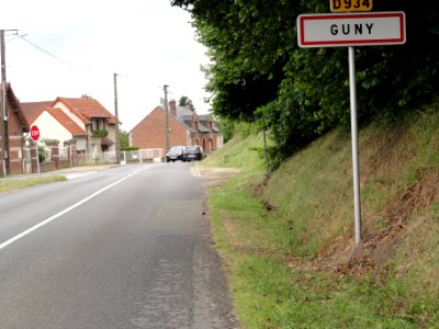 Guny (Aisne) city limit sign