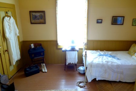 Guest bedroom - Jack London's Cottage - DSC03905