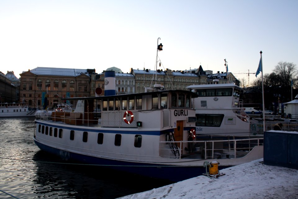 Gurli i Nybrokajen