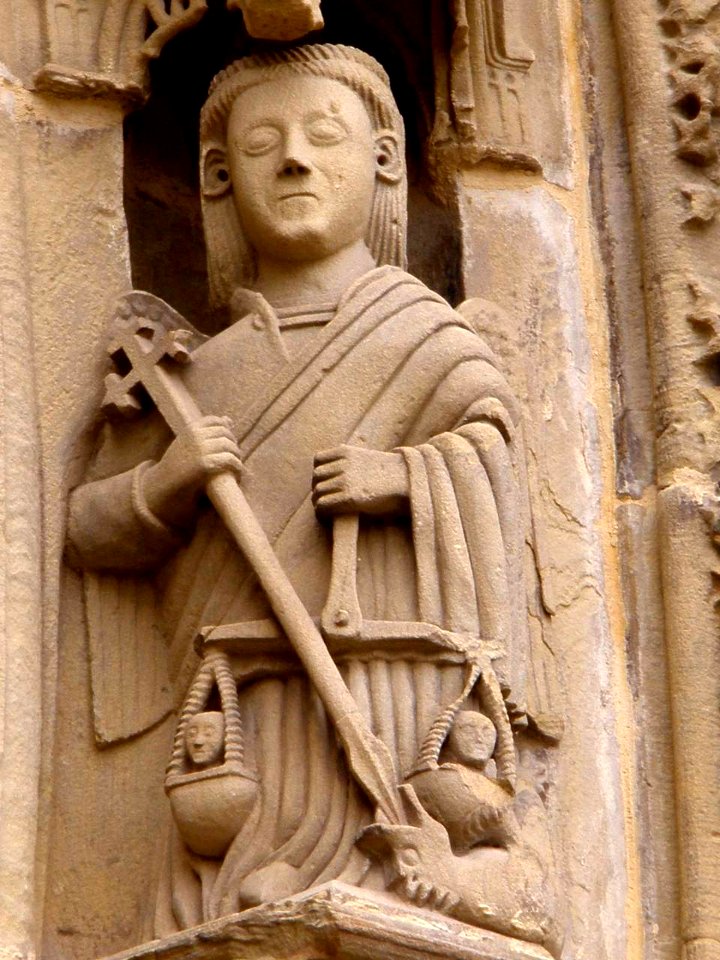 Guernica - Iglesia de Santa María, portada norte 05