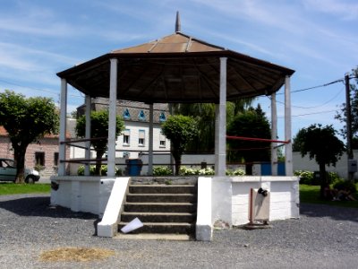Gussignies (Nord, Fr) kiosque à musique