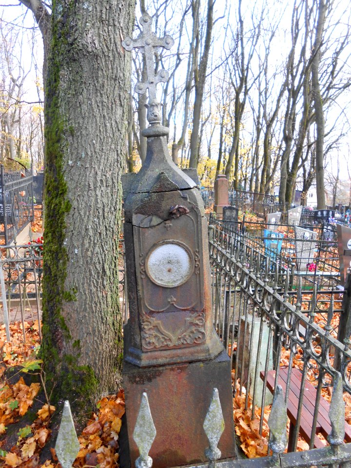 Gurievskoye cemetery 13