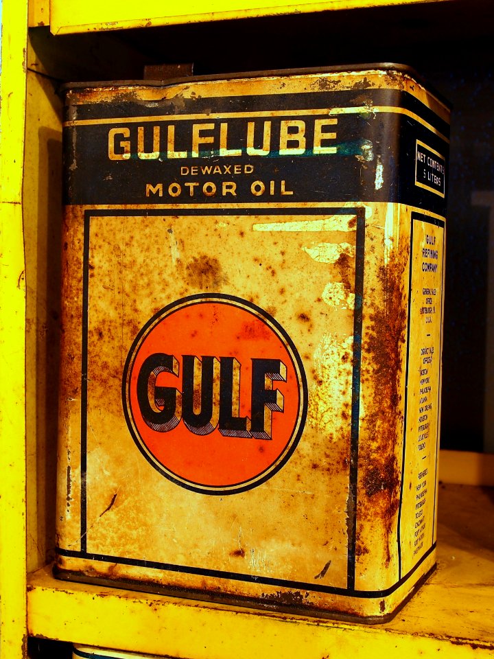 Gulflube dewaxed motor oil can pic3