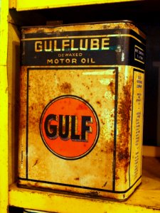 Gulflube dewaxed motor oil can pic3