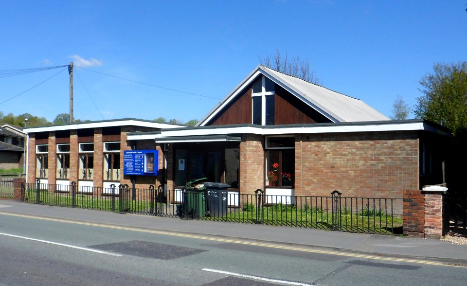 Guildford Park Church (Evangelical), Guildford Park Road, Guildford (April 2014, from Southeast)