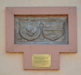 Guldental Waldhilbersheim, Brunnenplatz 1, Spolie