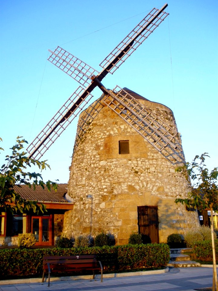 Guecho, Santa Maria de Guecho - Molino de Aixerrota 1
