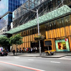 Gucci Store In Sydney (262187111)