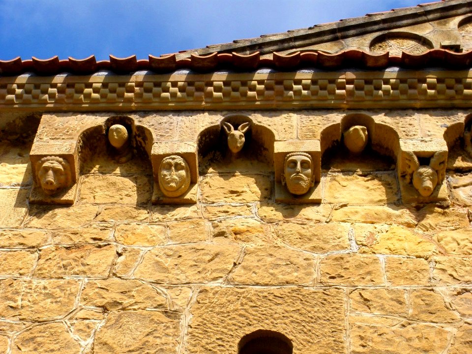 Guecho, Algorta - Iglesia de la Santisima Trinidad (PP Trinitarios) 04