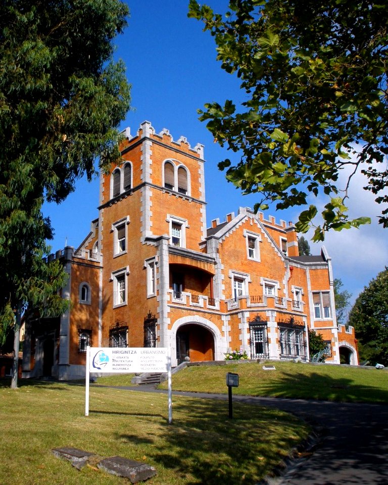 Guecho, Algorta - Palacio de Santa Clara 1