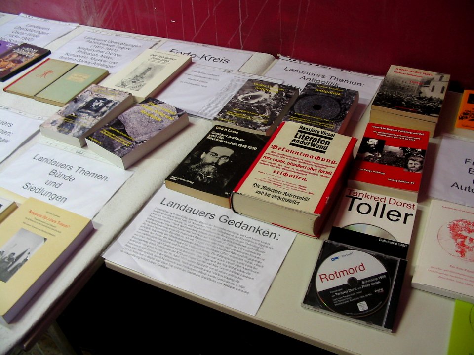 Gustav-Landauer-Buchausstellung 2013-01-12 8