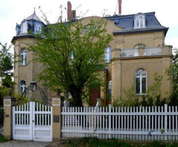 Gustav-Meyer-Straße 1-3 Berlin-Dahlem