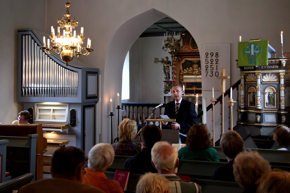 Gudstjänst i Hörja kyrka