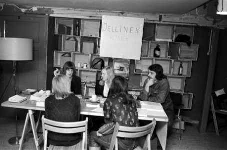 GVO ( Gezondheids Voorlichting en Opvoeding ) geeft voorlichting op Nieuwe Heren, Bestanddeelnr 927-7191