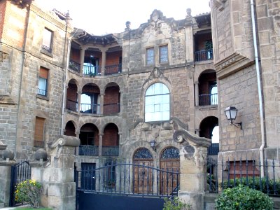 Guecho, Las Arenas - Bidearte 2