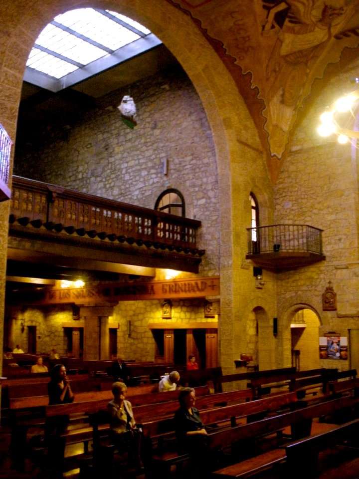 Guecho, Algorta - Iglesia de la Santisima Trinidad (PP Trinitarios) 25