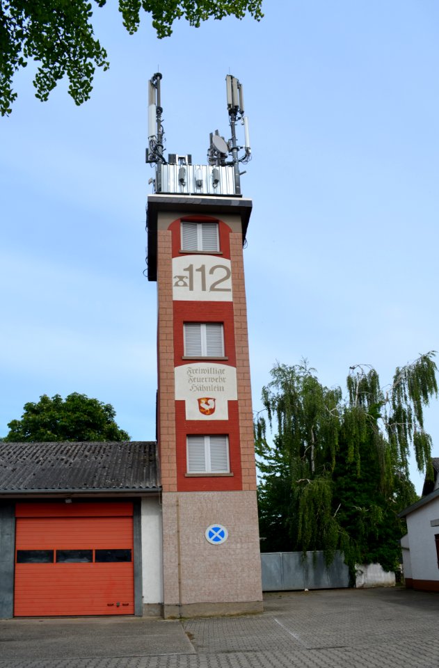 Hähnlein, altes Feuerwehrgerätehaus, Turm
