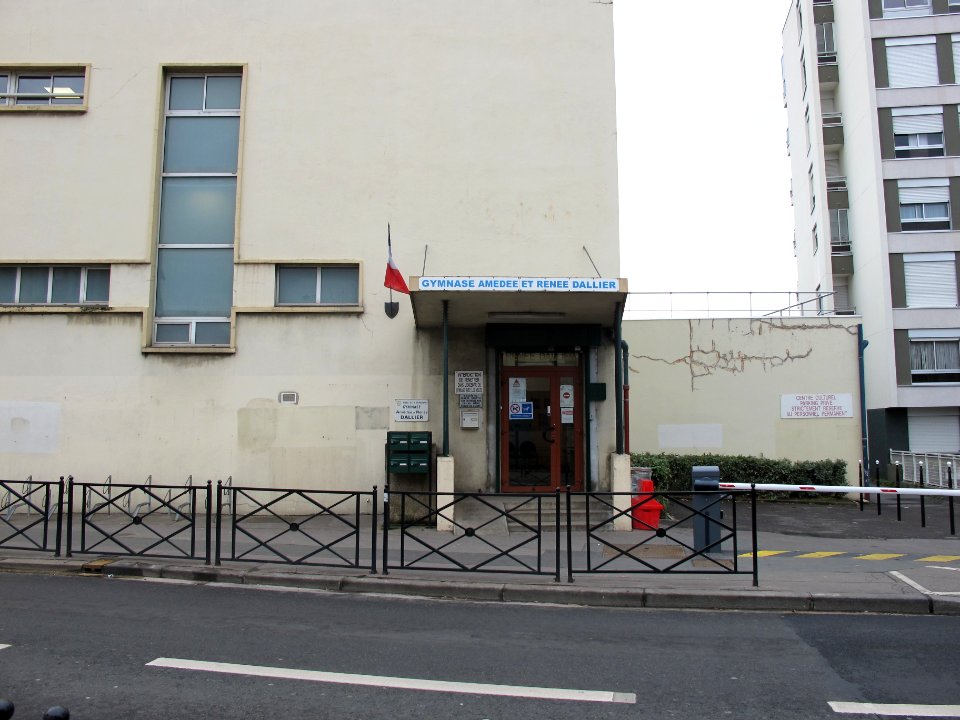 Gymnase Amedee Et Renee Dallier, Boulevard Saint-Denis, Courbevoie, France