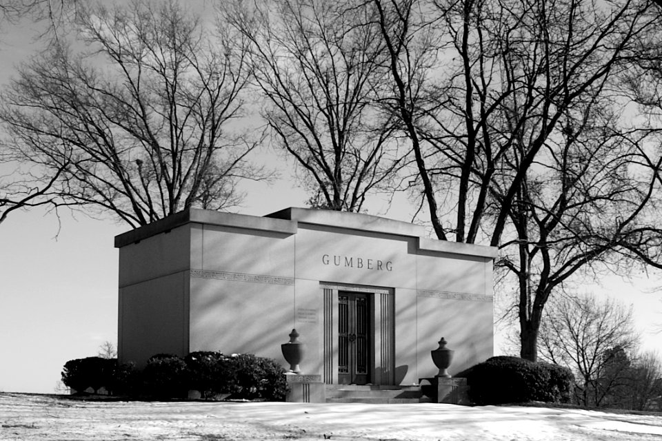 Gumberg mausoleum, West View Cemetery, 2020-12-03, 01