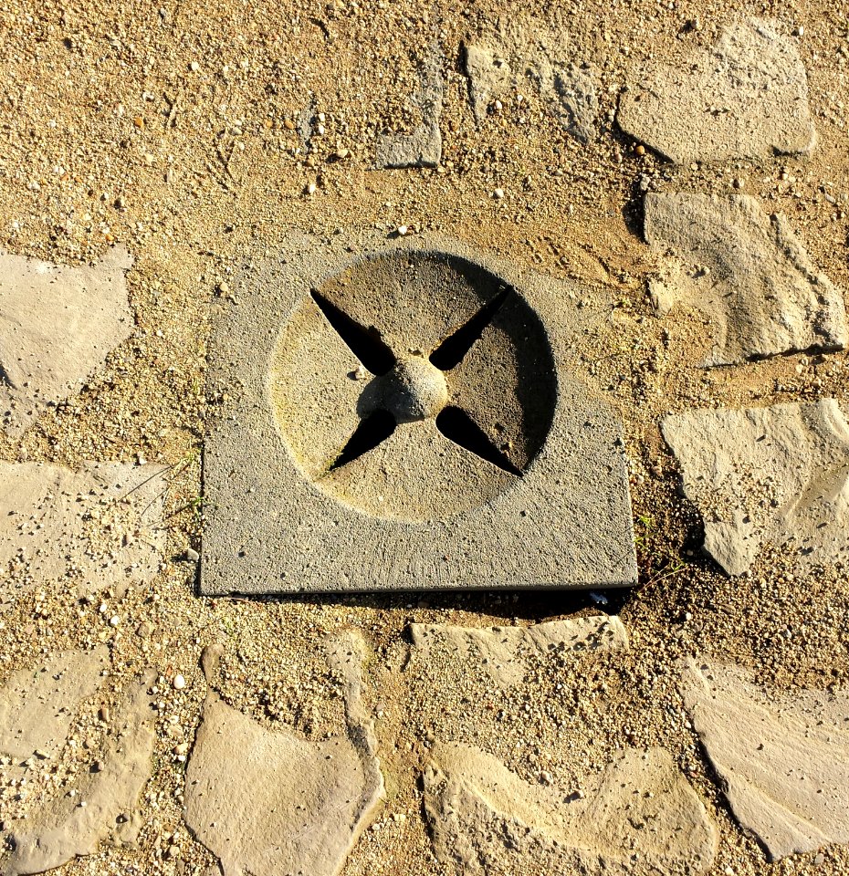 Gully in Colonia Ulpia Traiana 2015-09-20 (1)