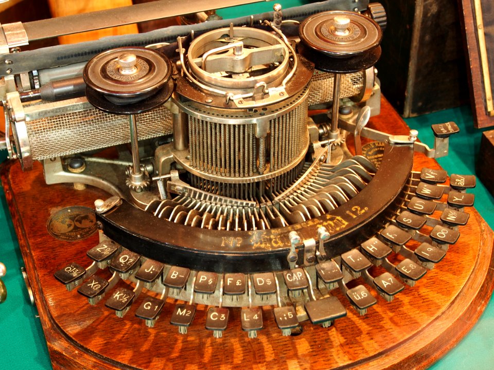 Hammond No12 typewriter, foto1