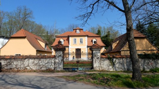 HAL-Kröllwitz Heideallee Weinberghaus