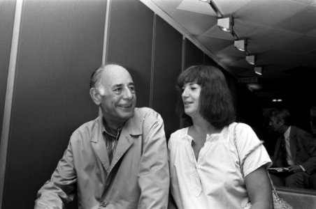 Han Bentz van den Berg en Kitty Courbois spelen in de film De laatste trein, Bestanddeelnr 928-1350