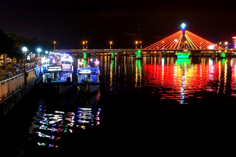 Han River Bridge - Danang, Vietnam - DSC02114