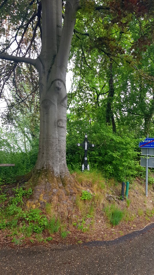 Gulpen-wegkruis Oude Akerweg bij nr 95 (1)