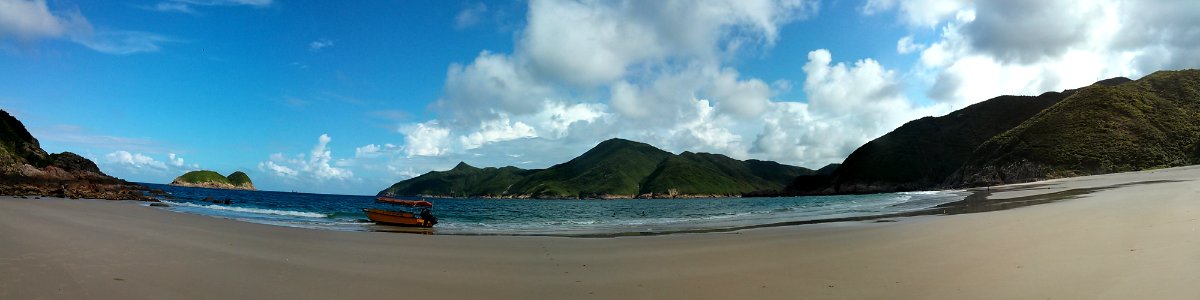 Ham Tin Wan beach panorama