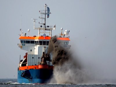 HAM 317, IMO 9208497 at the Northsea near Petten, photo 3