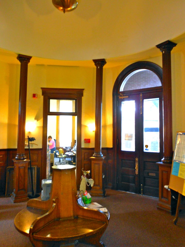 Hamburg Public Library rotunda 1 BerksCo PA