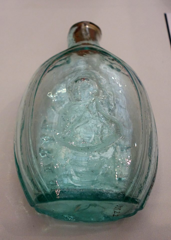 Half-Pint Spirits Flask, Albany Glass Works, c. 1847-1851, mold-blown glass - Albany Institute of History and Art - DSC08158