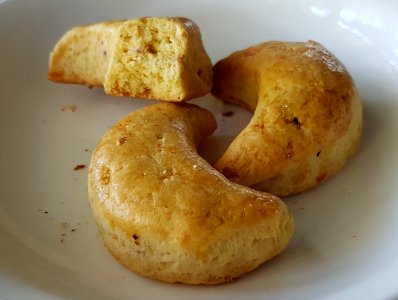 Half-moon cookie (Philippines)