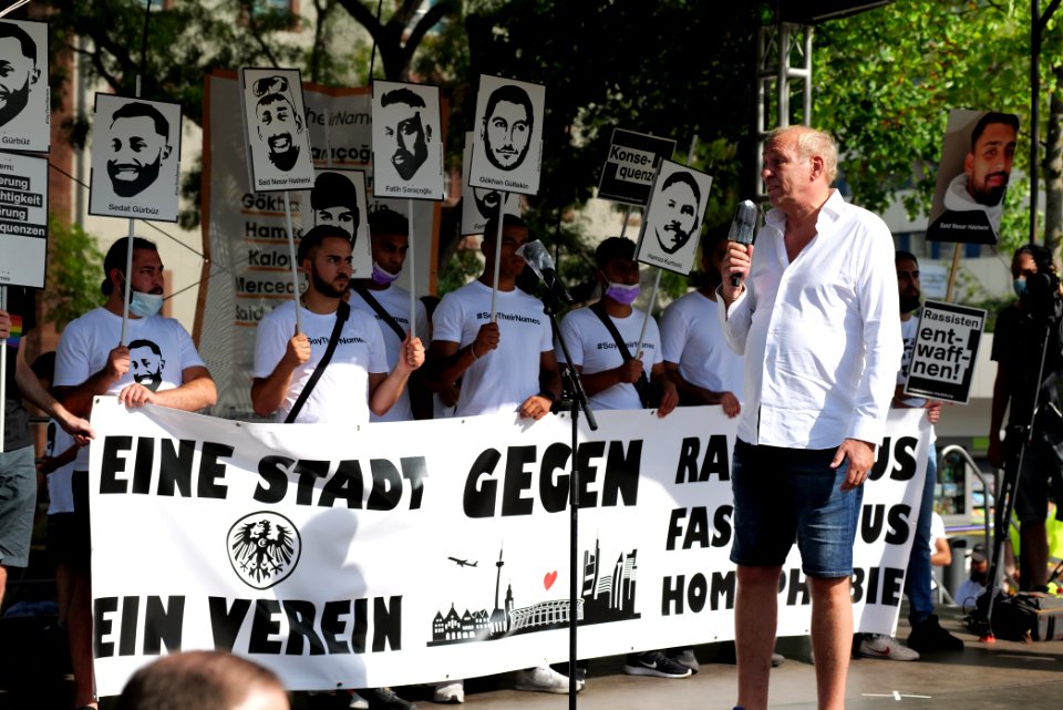 Hanau attack memorial protest Hanau 2020-08-22 stage 124