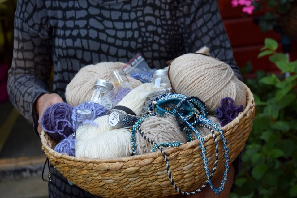 Knitting jewelry smyckestillverkling