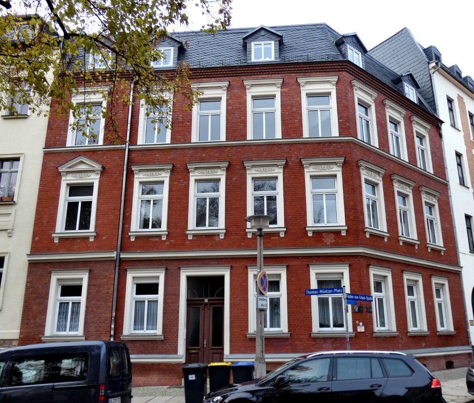 HAL-ThomasMüntzerPlatz3