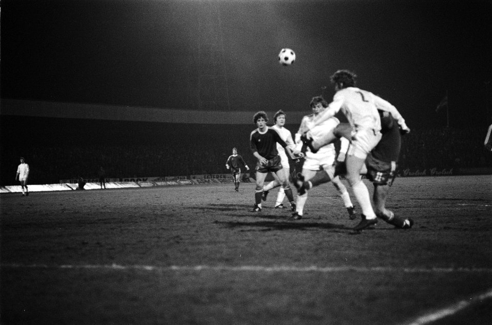 Halve finale Europacup II, Twente tegen FC Anderlecht , spelmomenten, Bestanddeelnr 929-6488