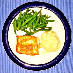 Halibut with shallot, green beans, and mashed potatoes - Massachusetts