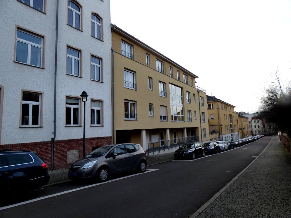HAL-Kröllwitz Ander Petruskirche 16ff