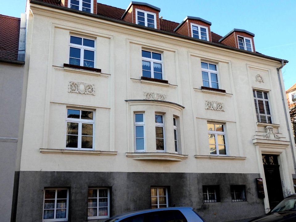 HAL-Kröllwitz Senffstr21