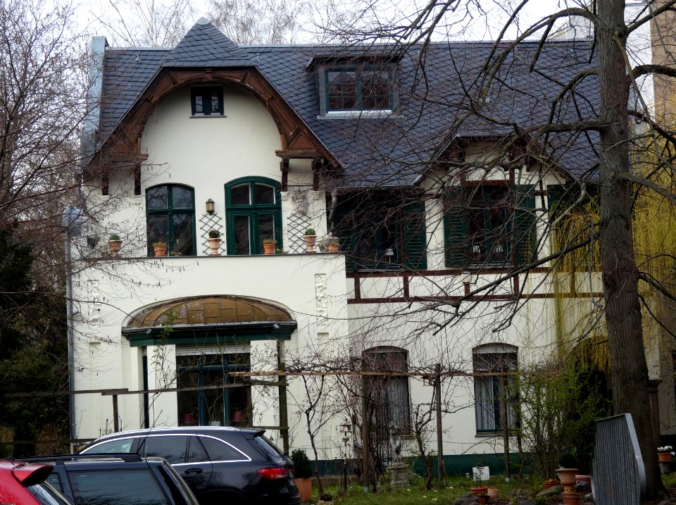 HAL-Herweghstr04