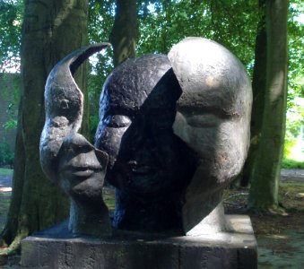 Halsteren kunstwerk eens