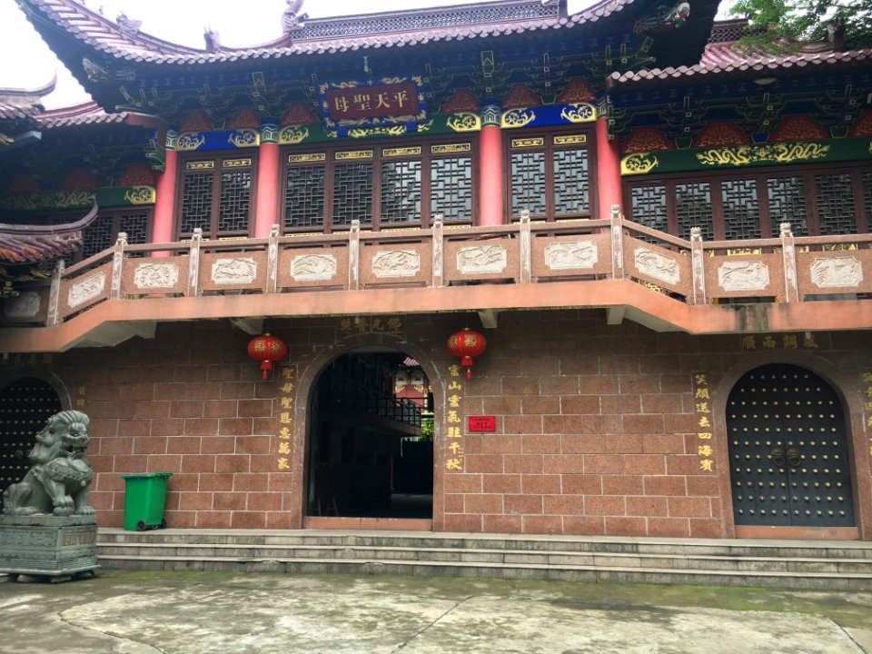 Hall of Goddess, Lingshan Temple (Lishui), picture2