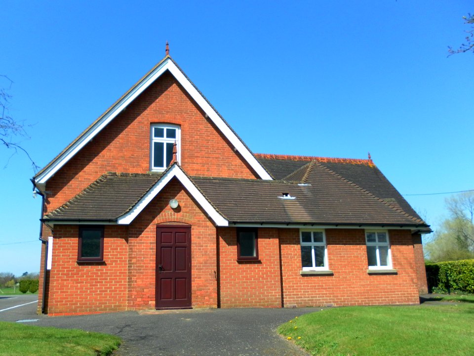 Halland Chapel, B2192, Halland (April 2011) (5)