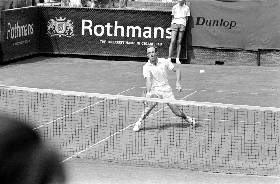 Halve finale, Tom Okker (Nederland) in actie, Bestanddeelnr 922-6770